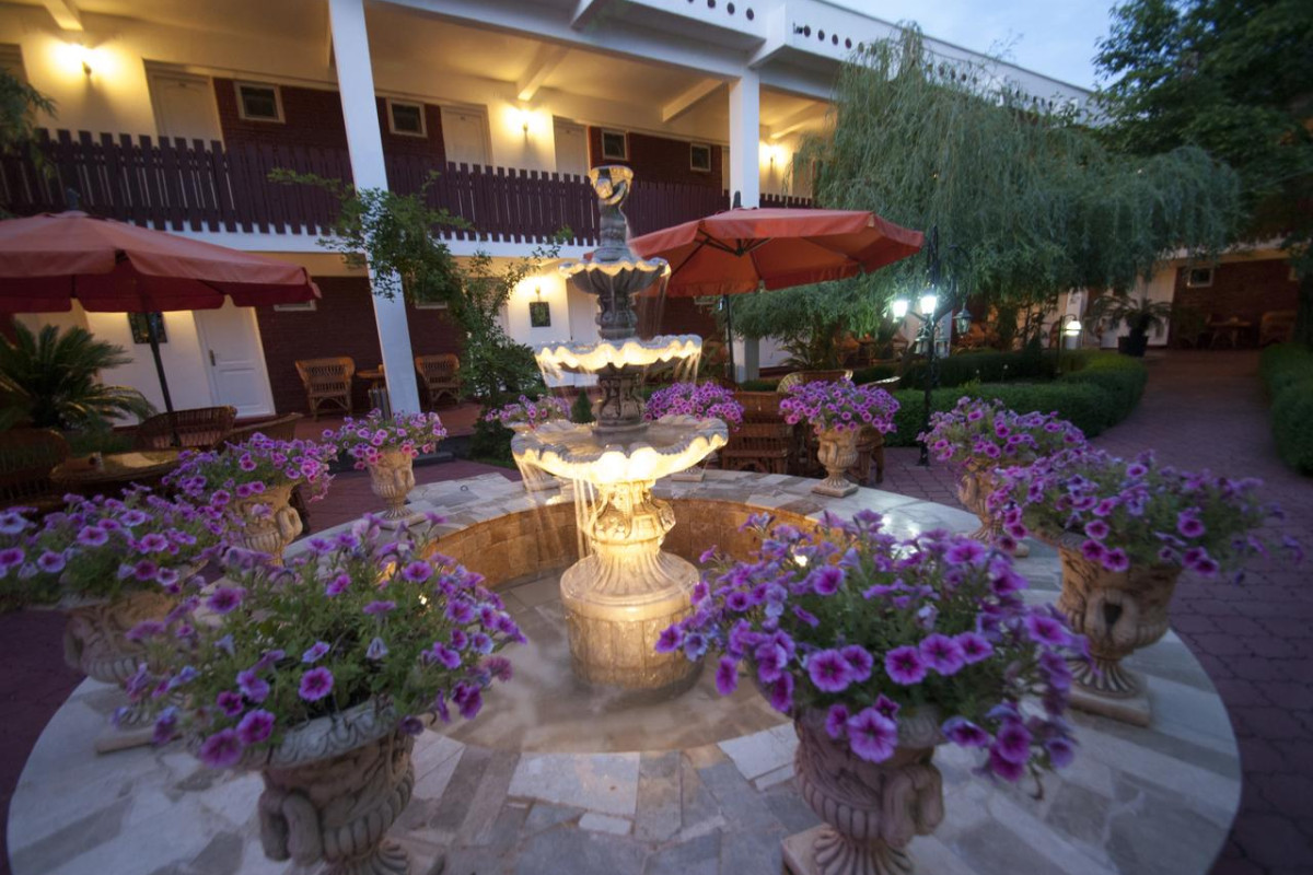 Hotel Tismana