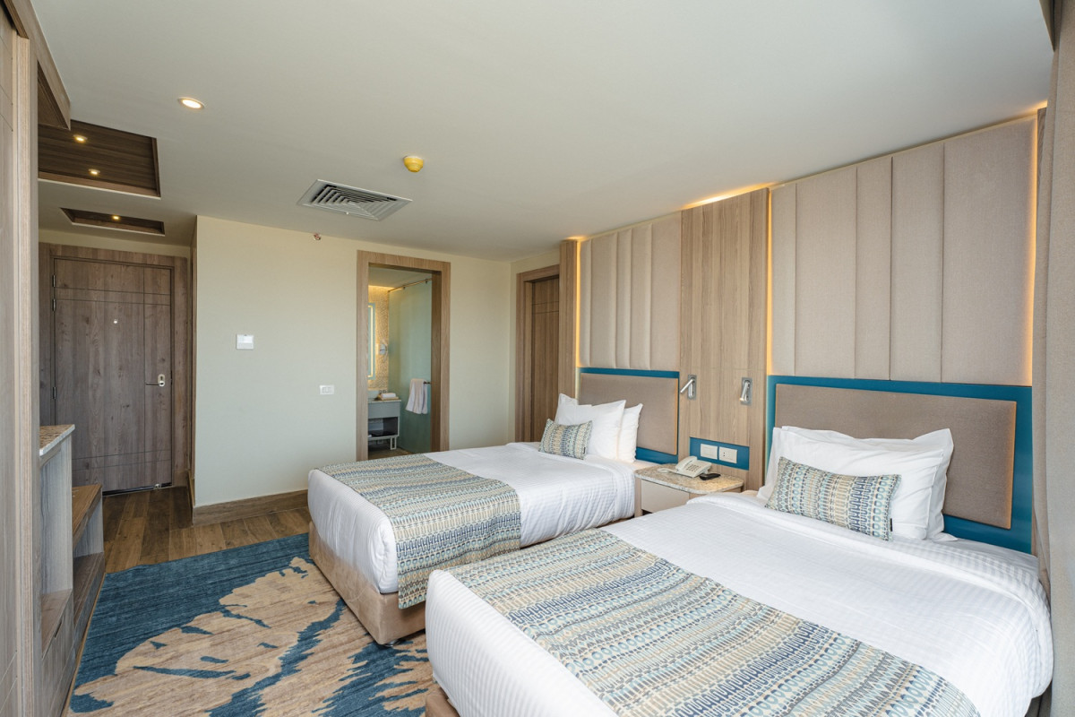 Hotel Titanic Pearl