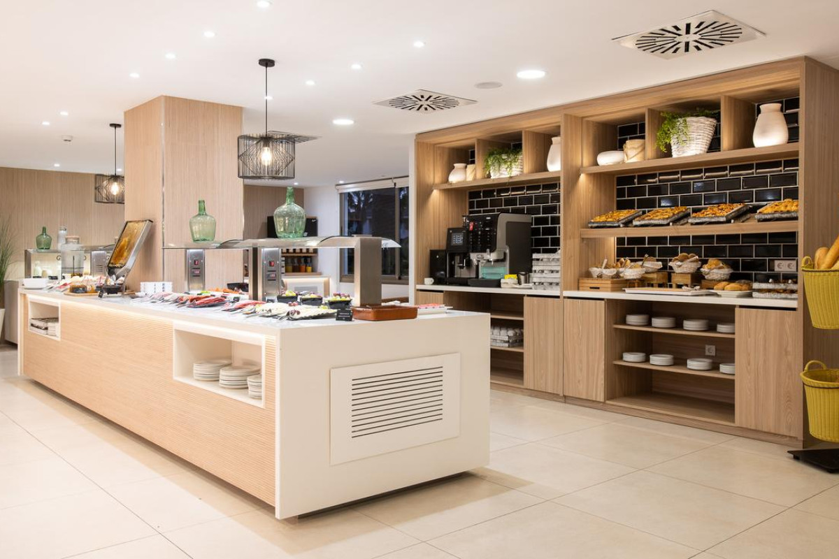 Hotel Tomir Portals Suites
