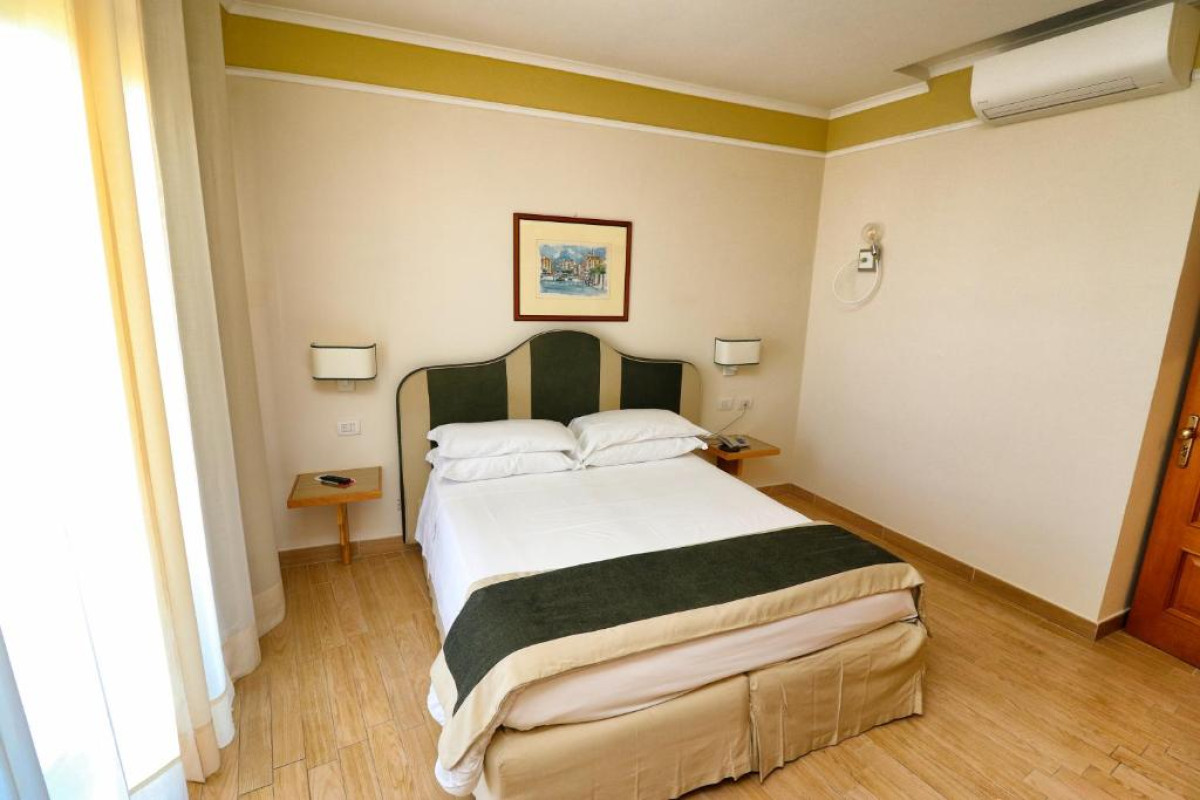 Hotel Tourist