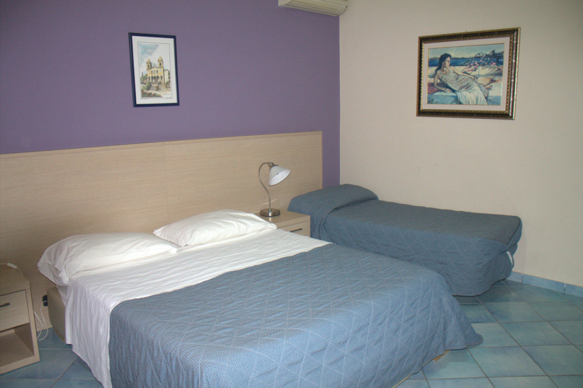 HOTEL TOURIST CEFALU'