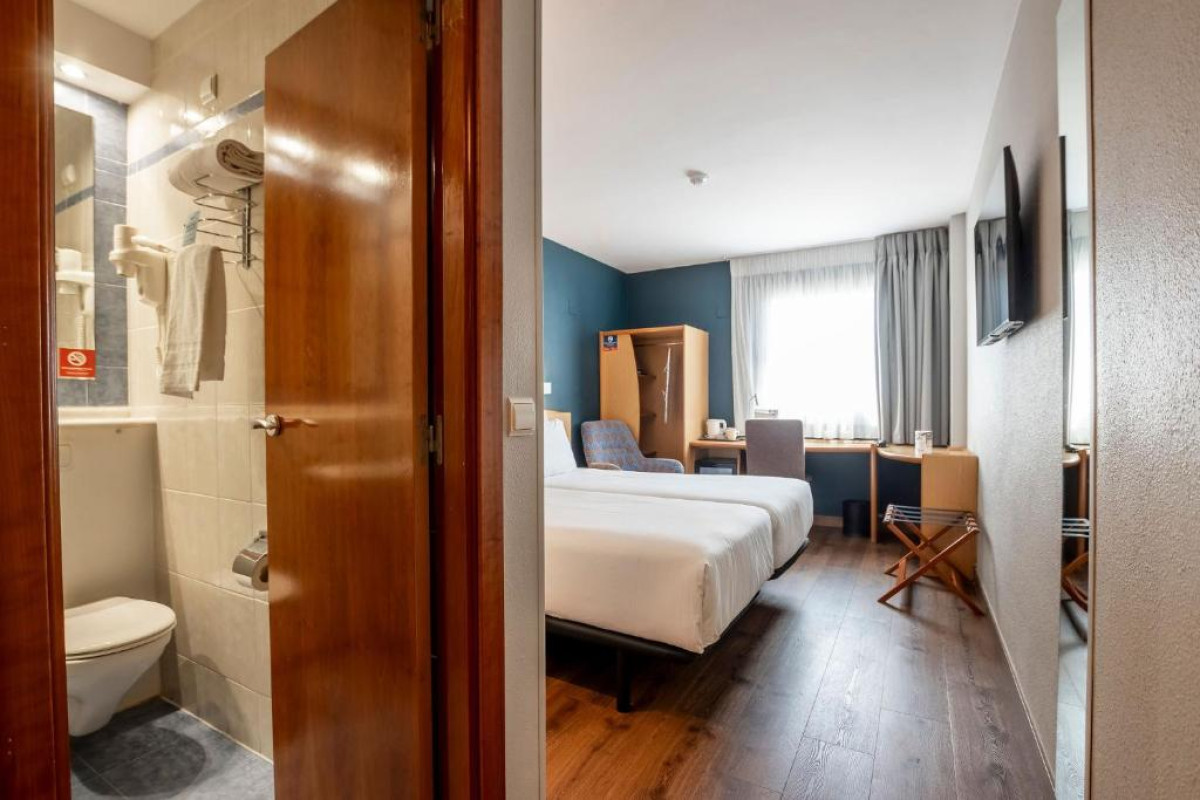 Hotel Travelodge Alicante Puerto