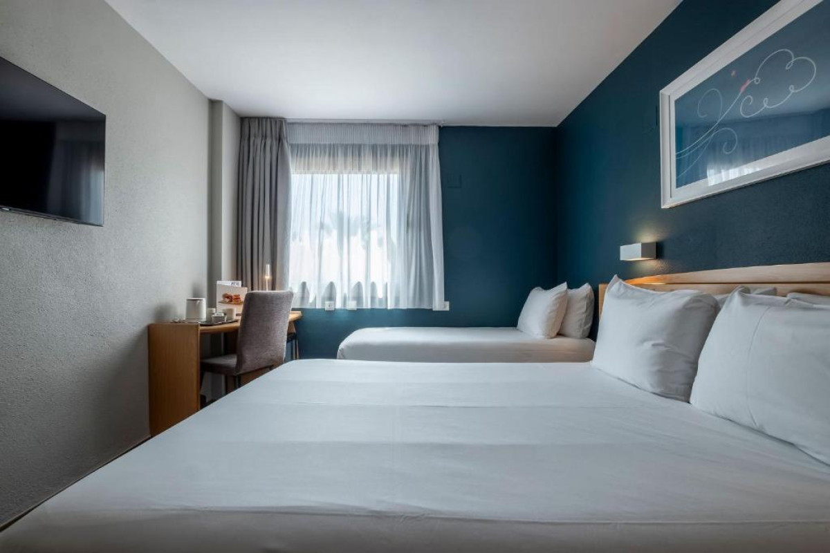 Hotel Travelodge Alicante Puerto