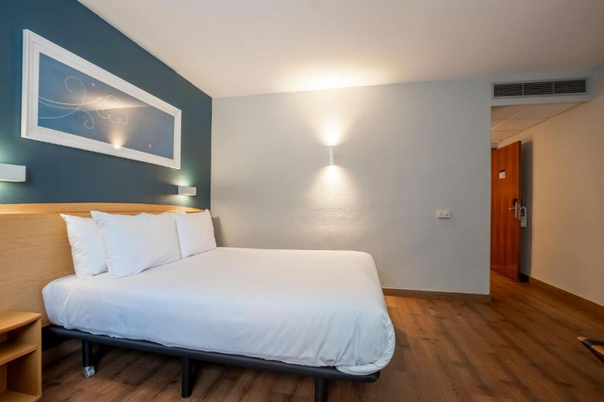 Hotel Travelodge Alicante Puerto