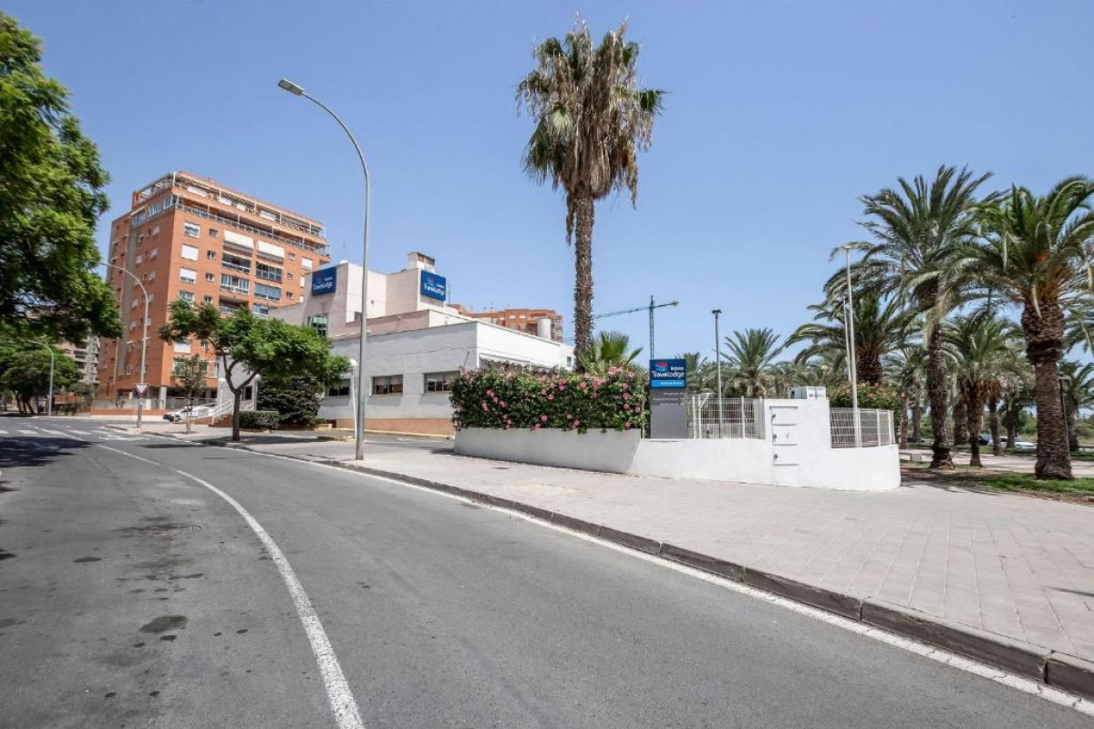 Hotel Travelodge Alicante Puerto