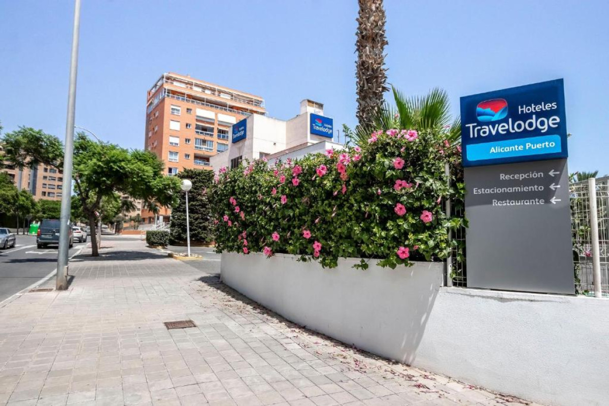 Hotel Travelodge Alicante Puerto
