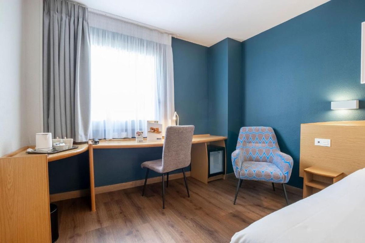 Hotel Travelodge Alicante Puerto