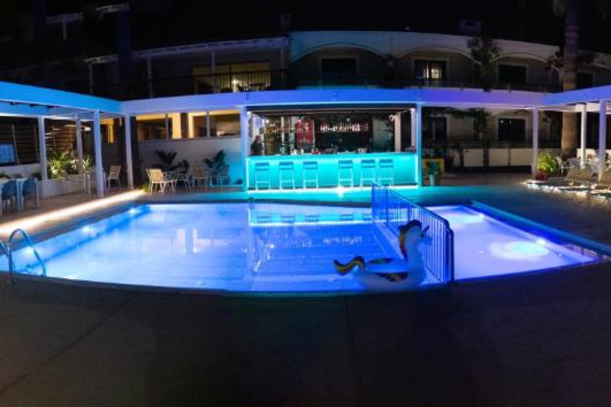 Hotel Trefon Apartments and Suites