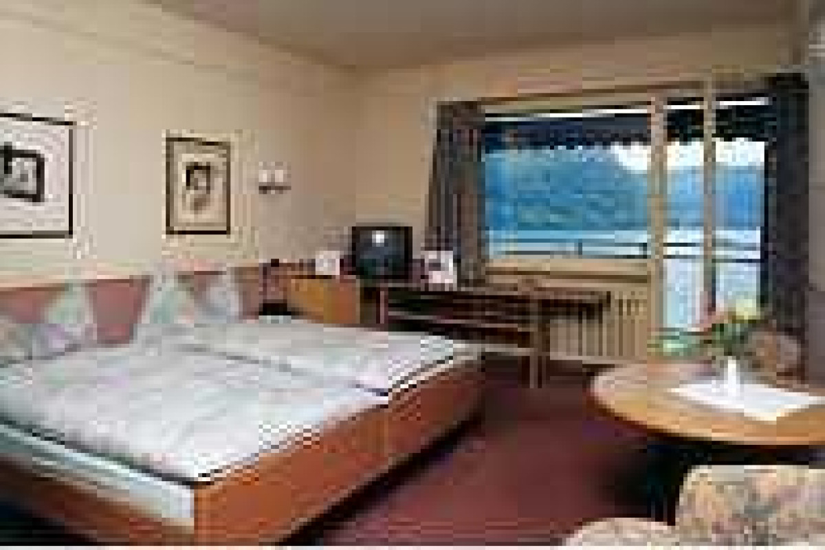 Hotel Tresa Bay