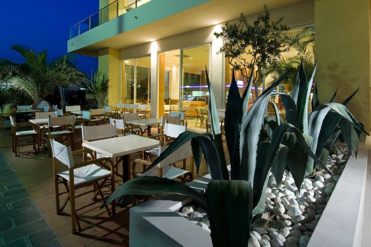 Hotel Trevi
