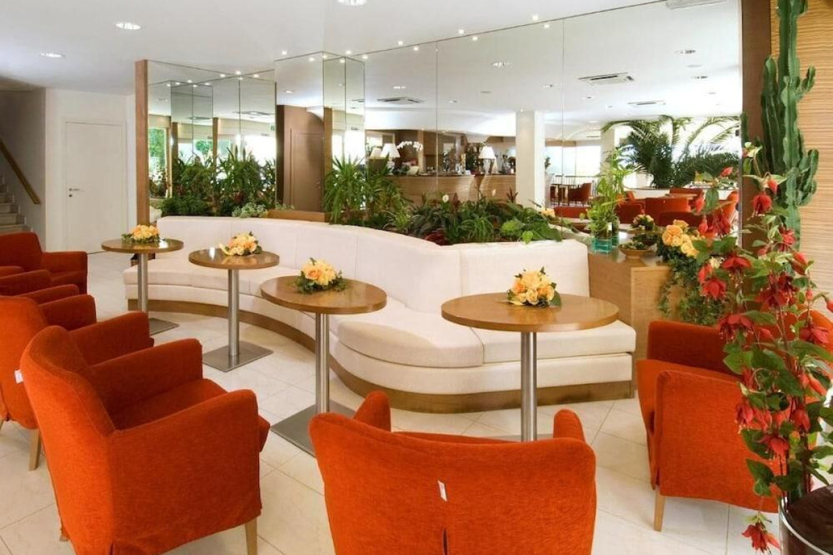 Hotel Trevi