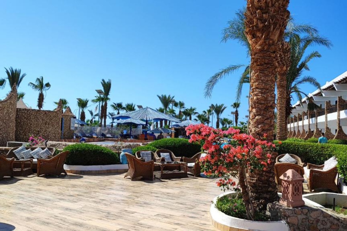 TURQUOISE BEACH HOTEL_