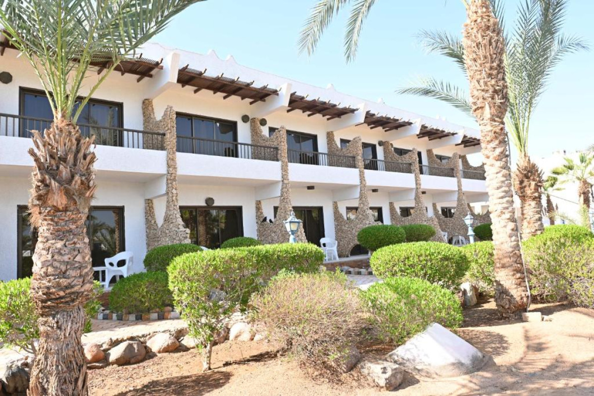 TURQUOISE BEACH HOTEL_