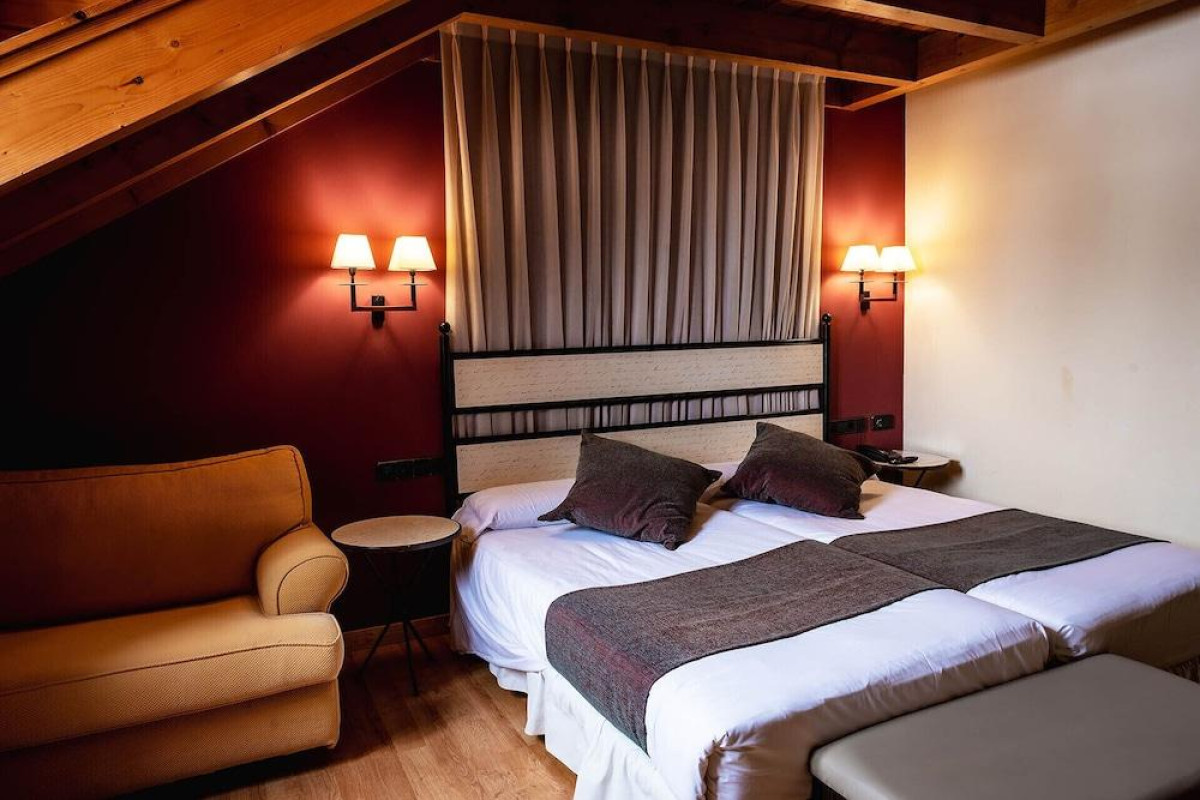 Hotel Valle De Izas