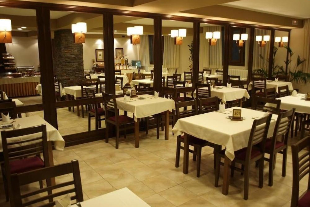 Hotel Valle De Izas