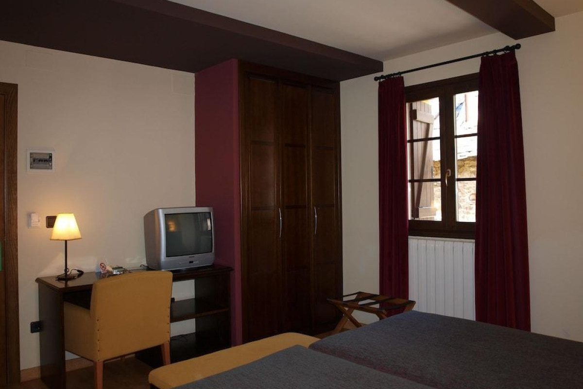 Hotel Valle De Izas
