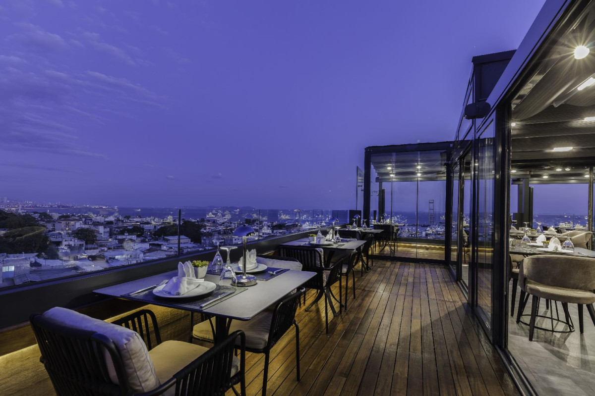 HOTEL VENERA