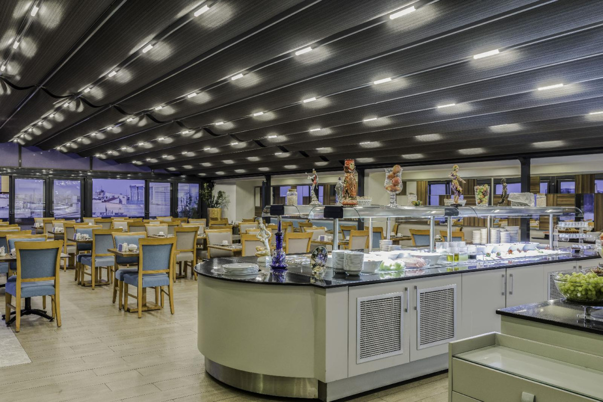 HOTEL VENERA