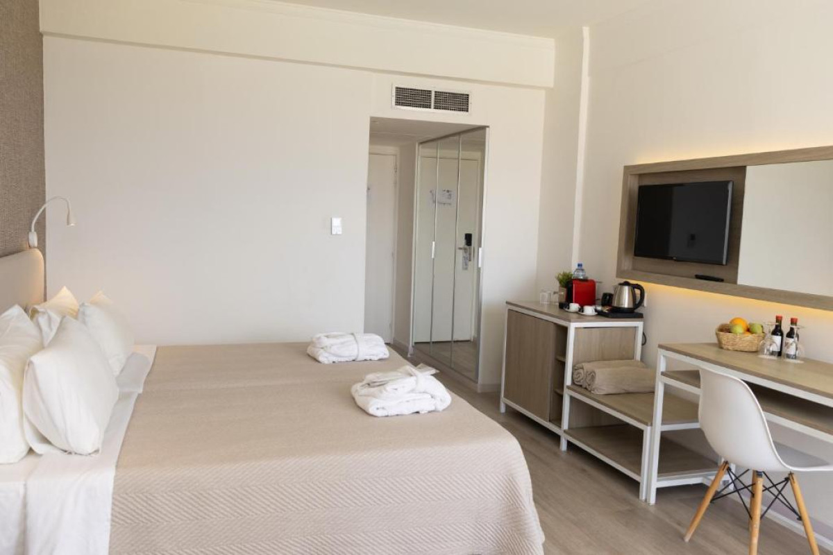 VENUS BEACH HOTEL