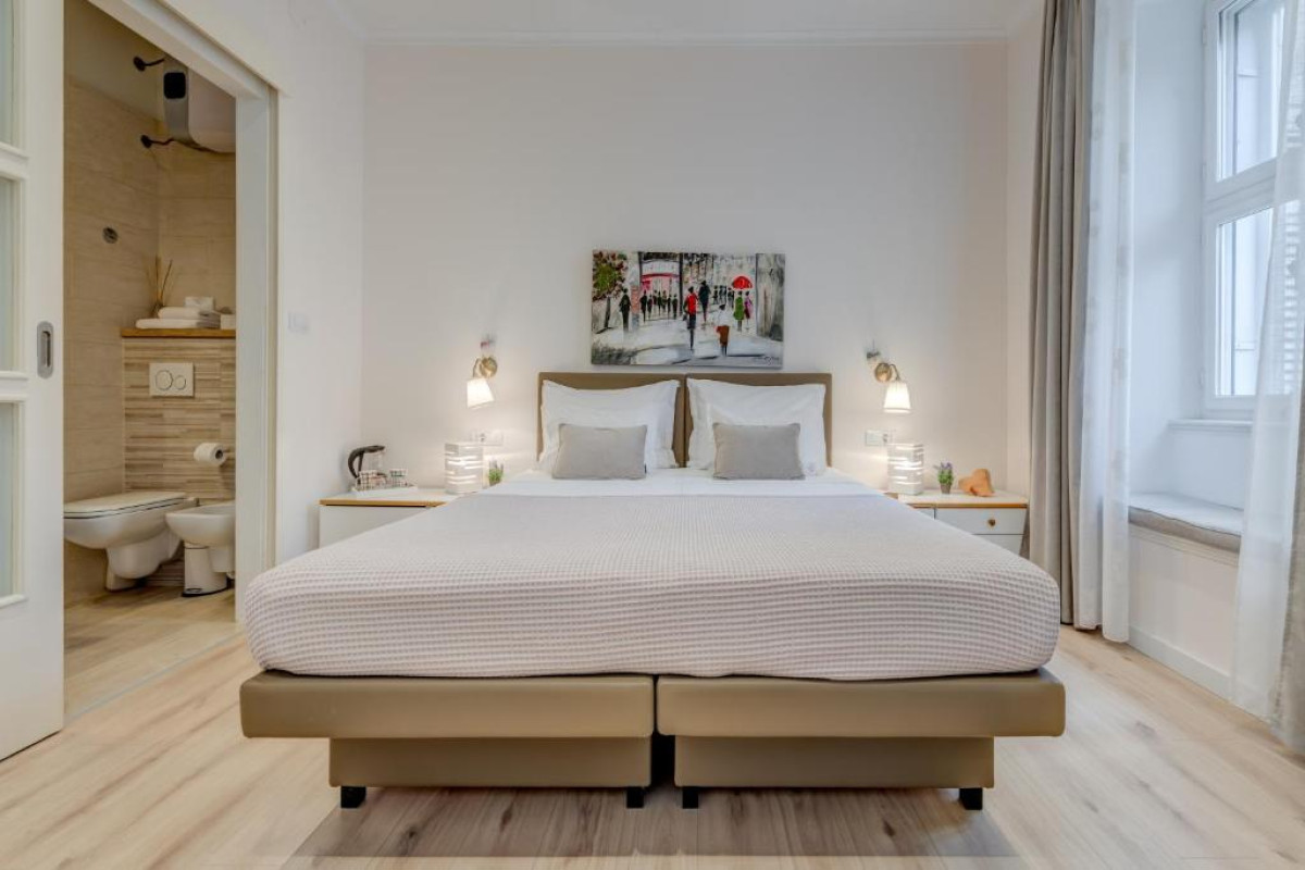 Hotel Victoria Luxury Rooms - Split Downtown