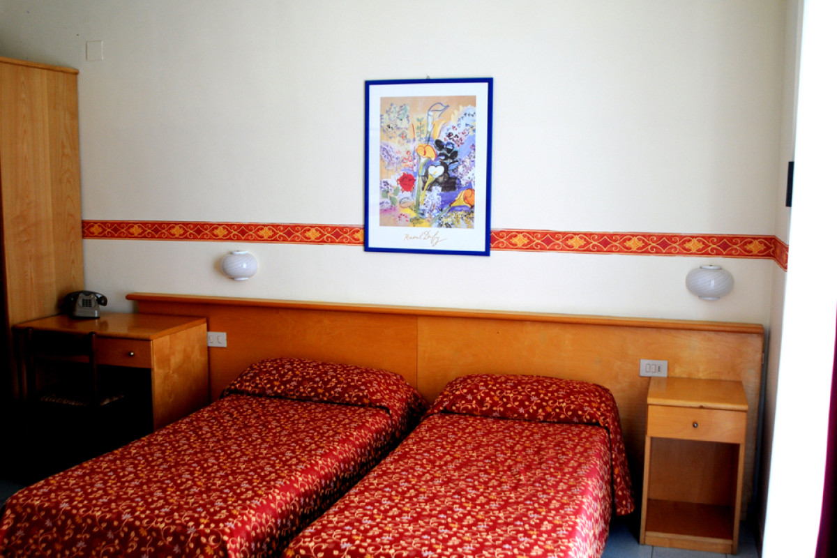 HOTEL VILLA ATHENA DEPENDANCE