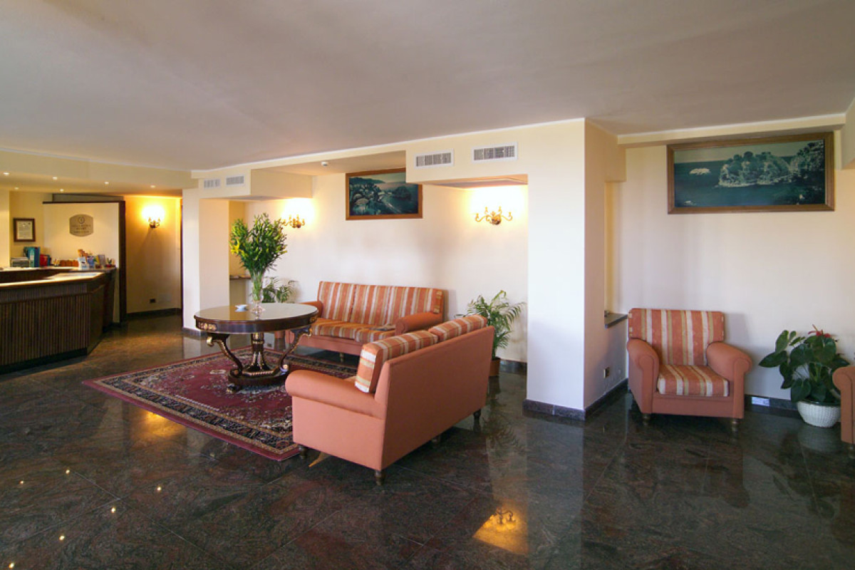 HOTEL VILLA BIANCA