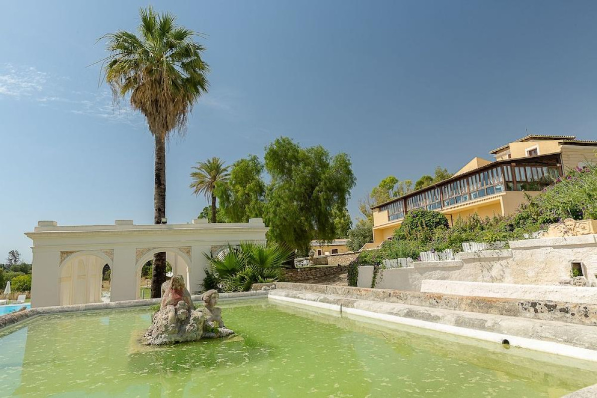 Hotel Villa Calandrino