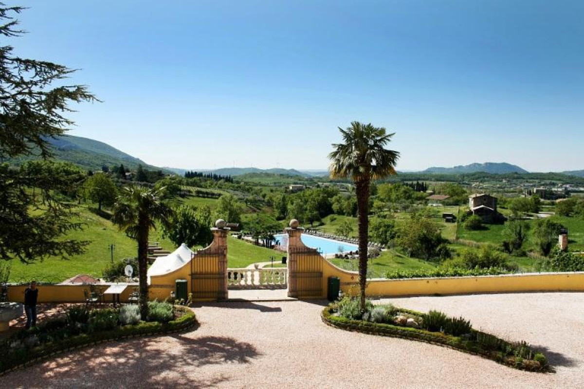 Hotel Villa Cariola