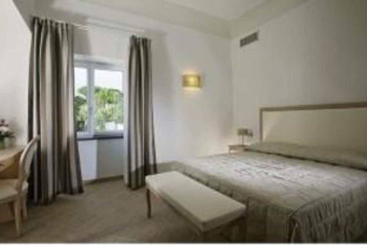 HOTEL VILLA CESELLE