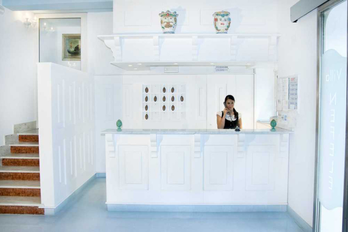 HOTEL VILLA NEFELE