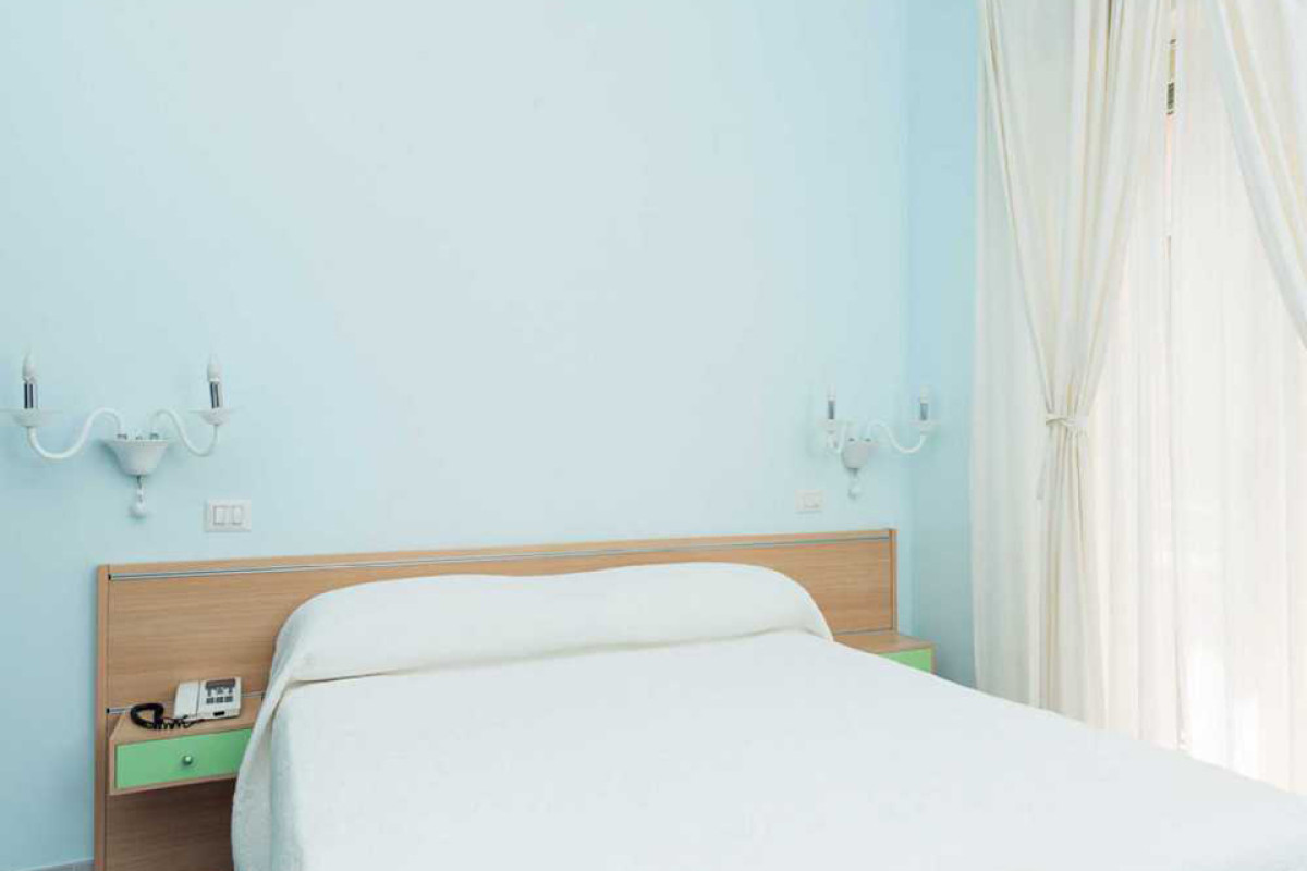 HOTEL VILLA NEFELE