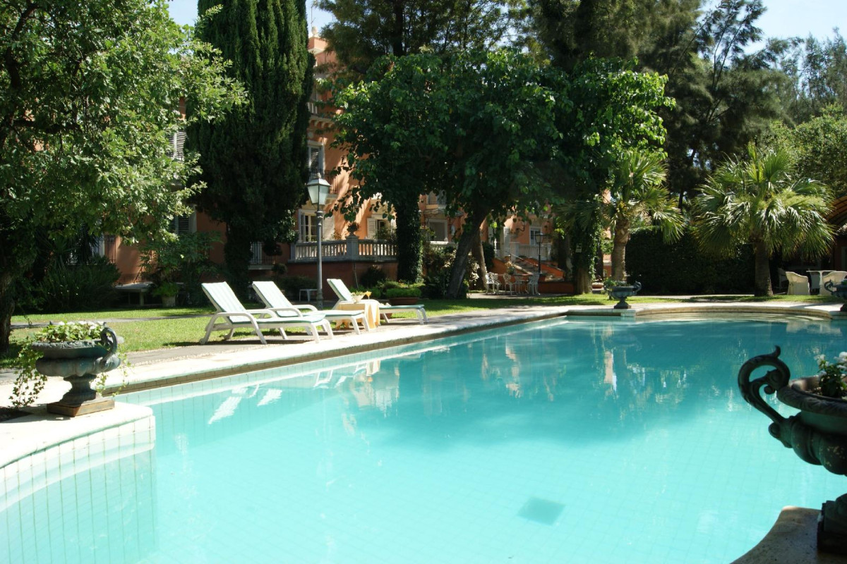 Hotel Villa Paradiso Dell'etna