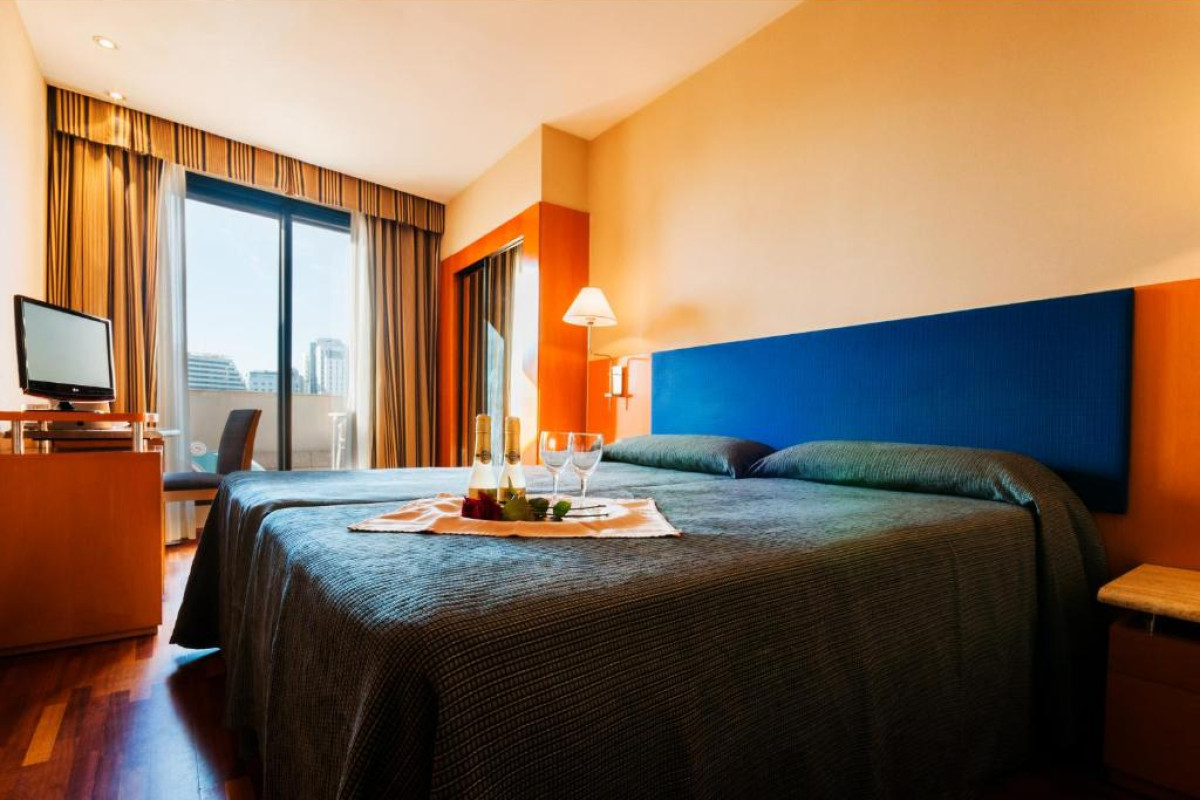 VILLACARLOS HOTEL