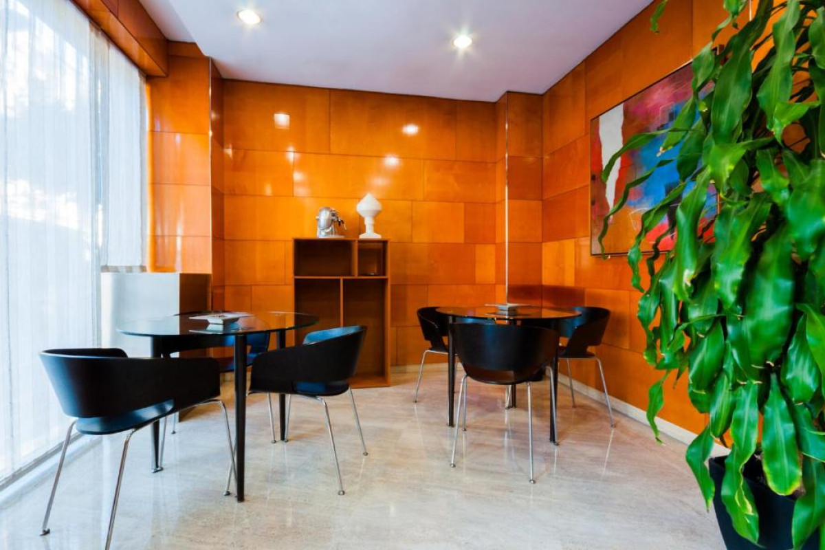 VILLACARLOS HOTEL