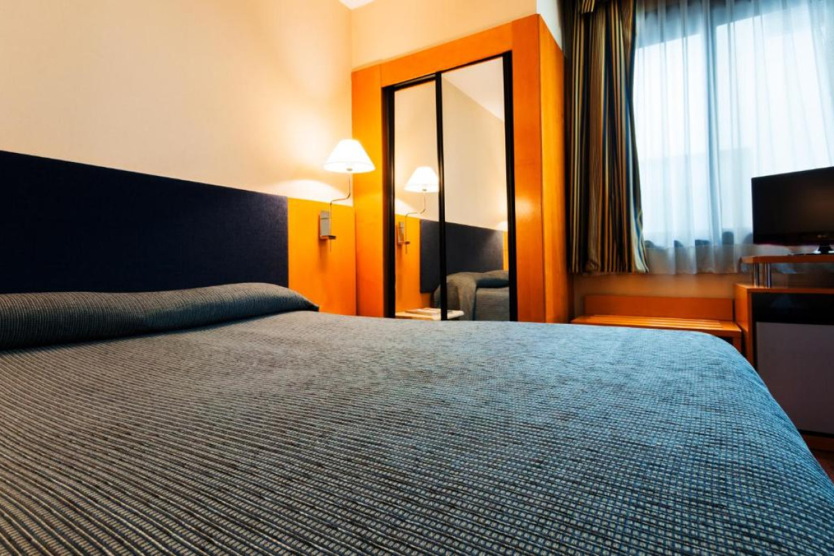 VILLACARLOS HOTEL