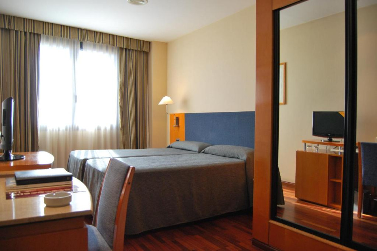 VILLACARLOS HOTEL