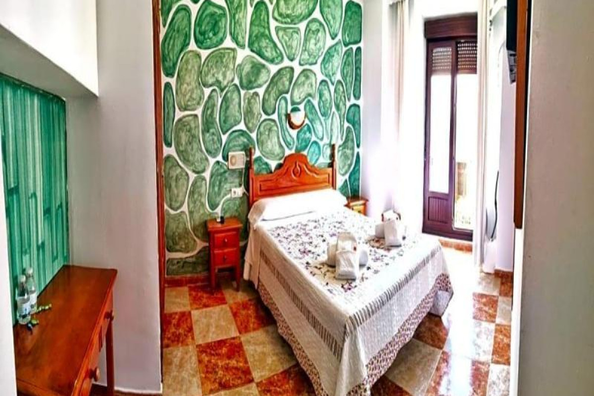 Hotel Virgen De Los Reyes