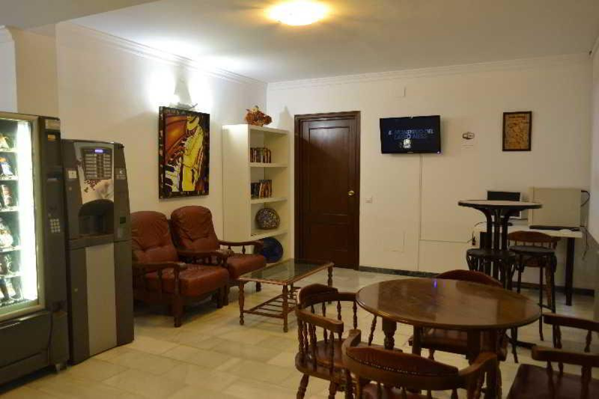 Hotel Virgen De Los Reyes