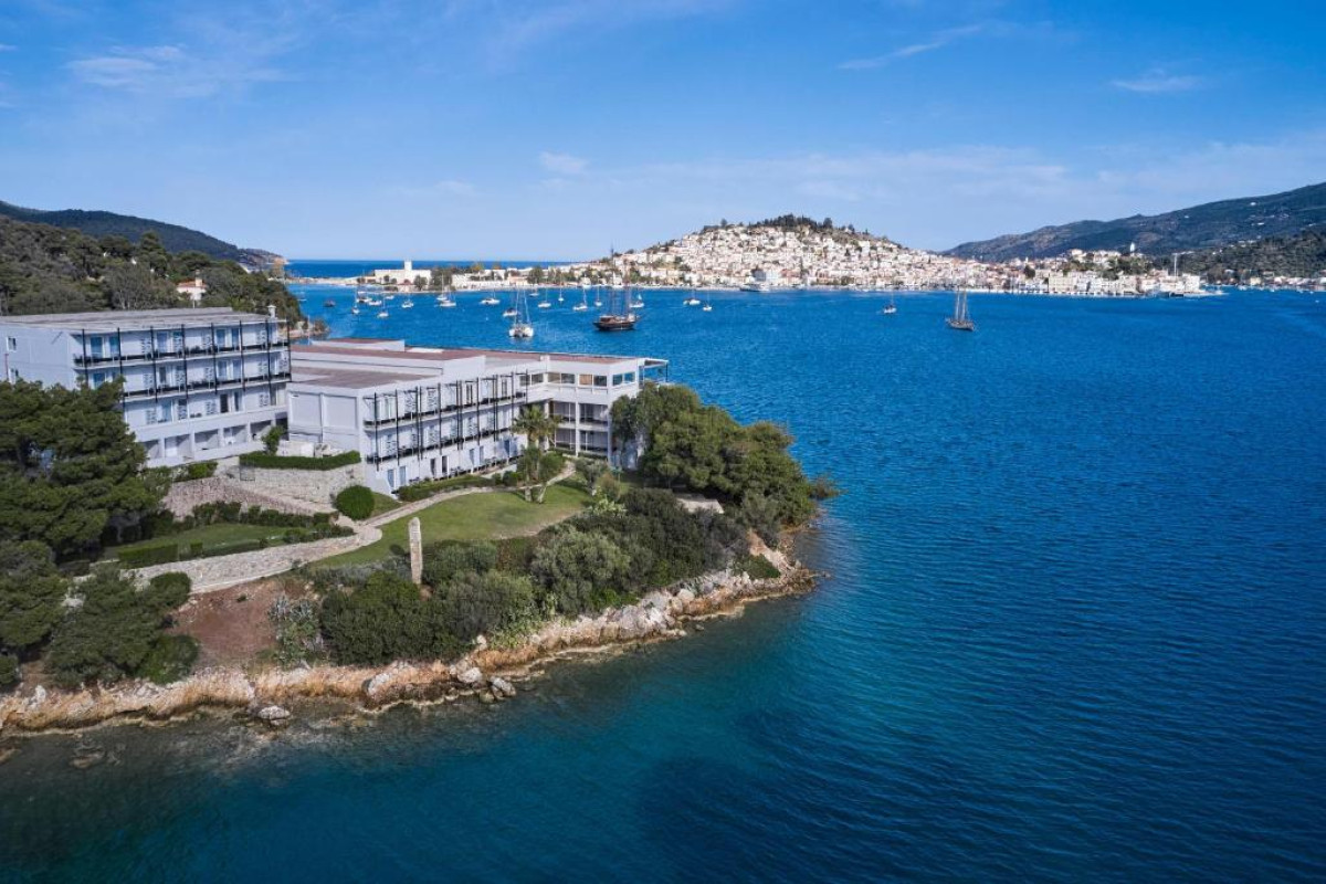 Hotel Xenia Poros Image