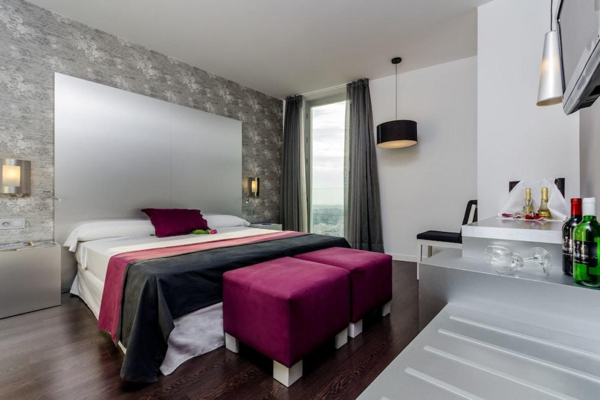Hotel Yit Vía Sevilla Mairena