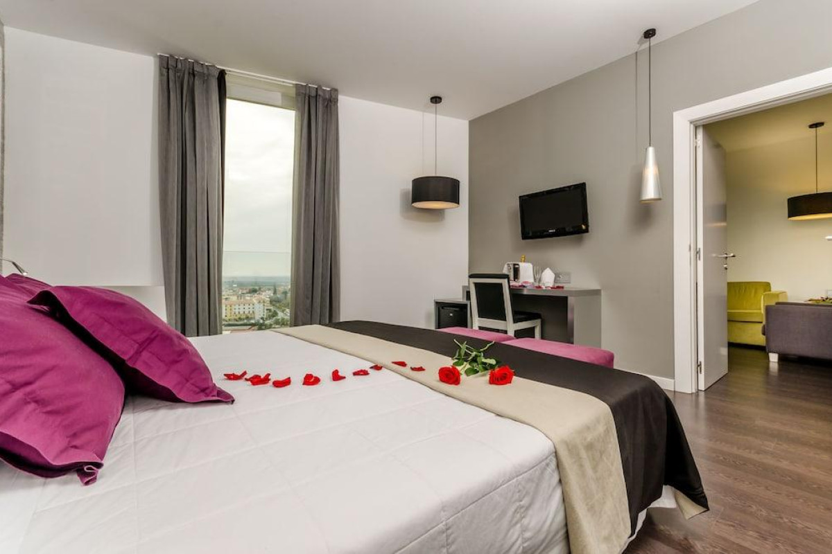 Hotel Yit Vía Sevilla Mairena
