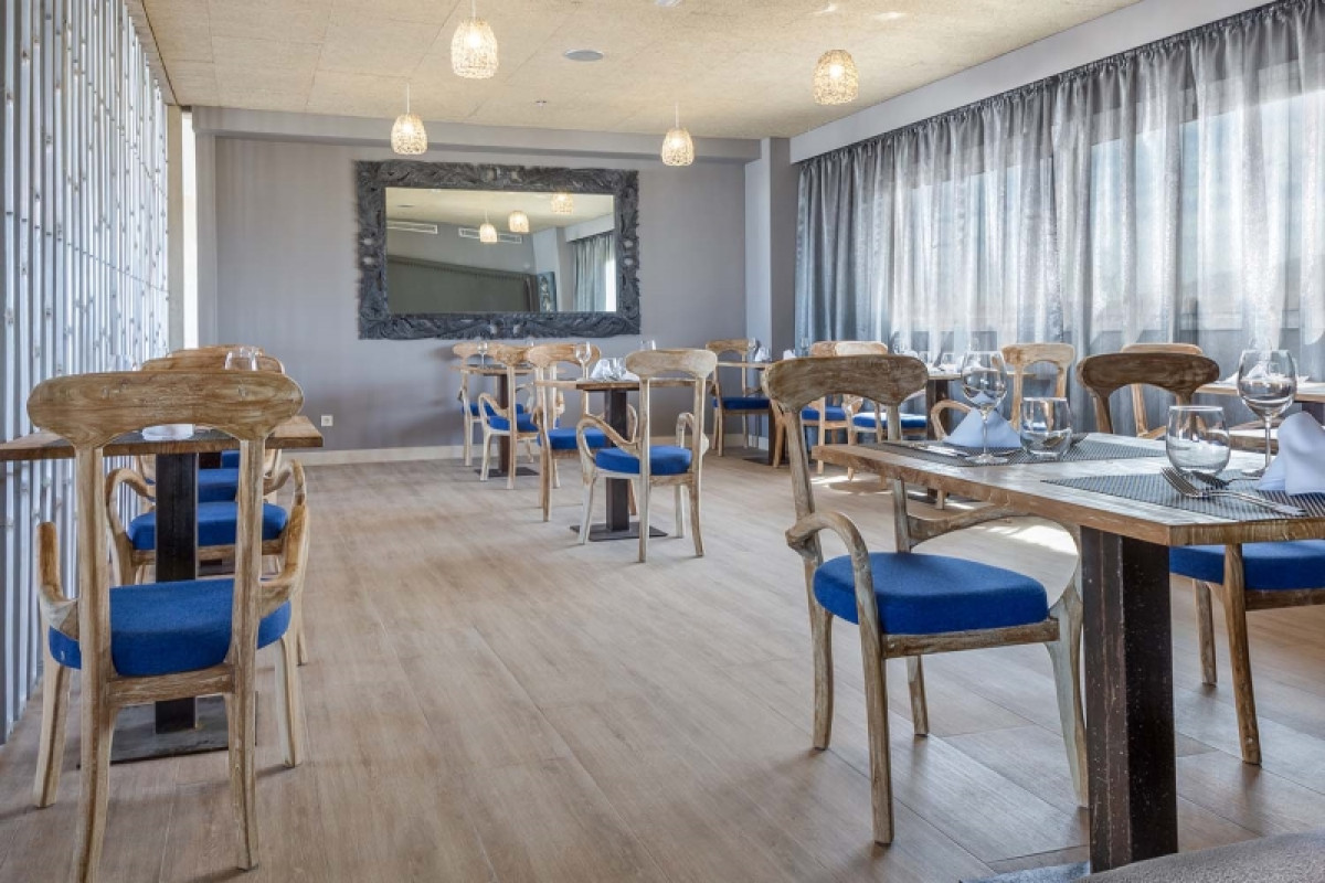 Hotel Zahara Beach & Spa