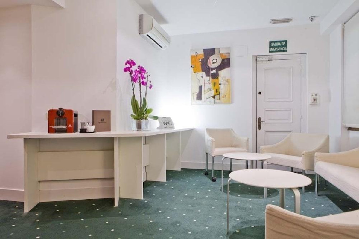 Hotel Zaragoza Plaza