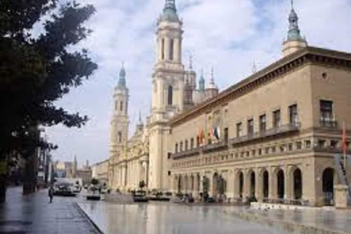 Hotel Zaragoza Royal
