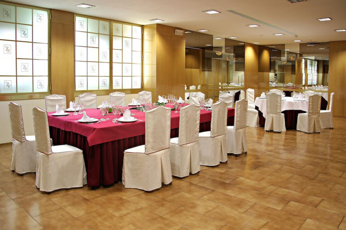 Hotel Zaragoza Royal
