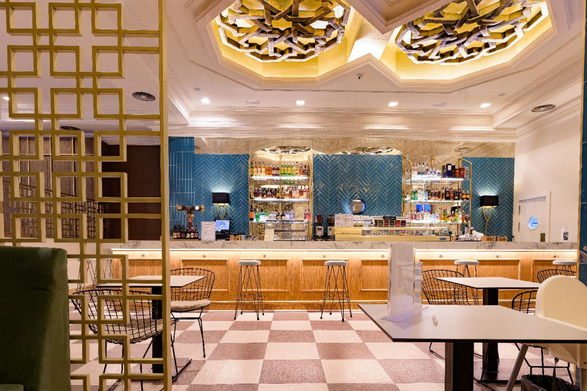 Hotel Zentral Mayoral