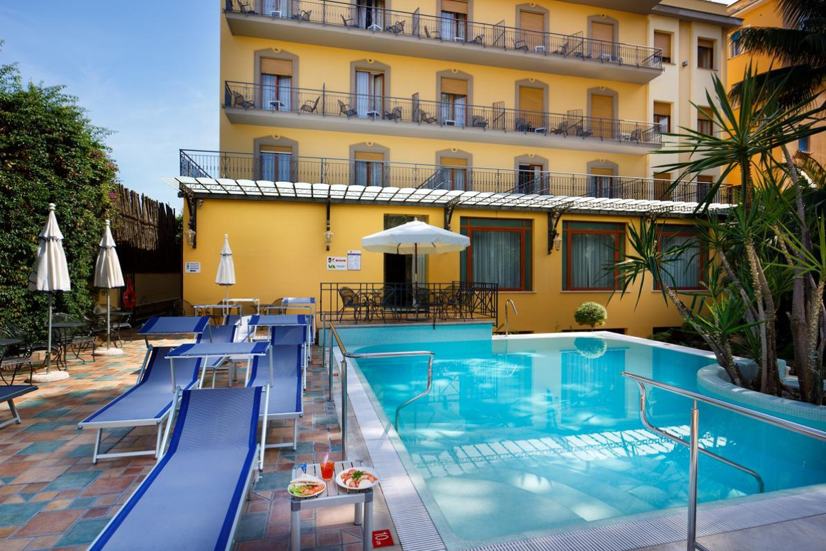 Hotel Zi Teresa