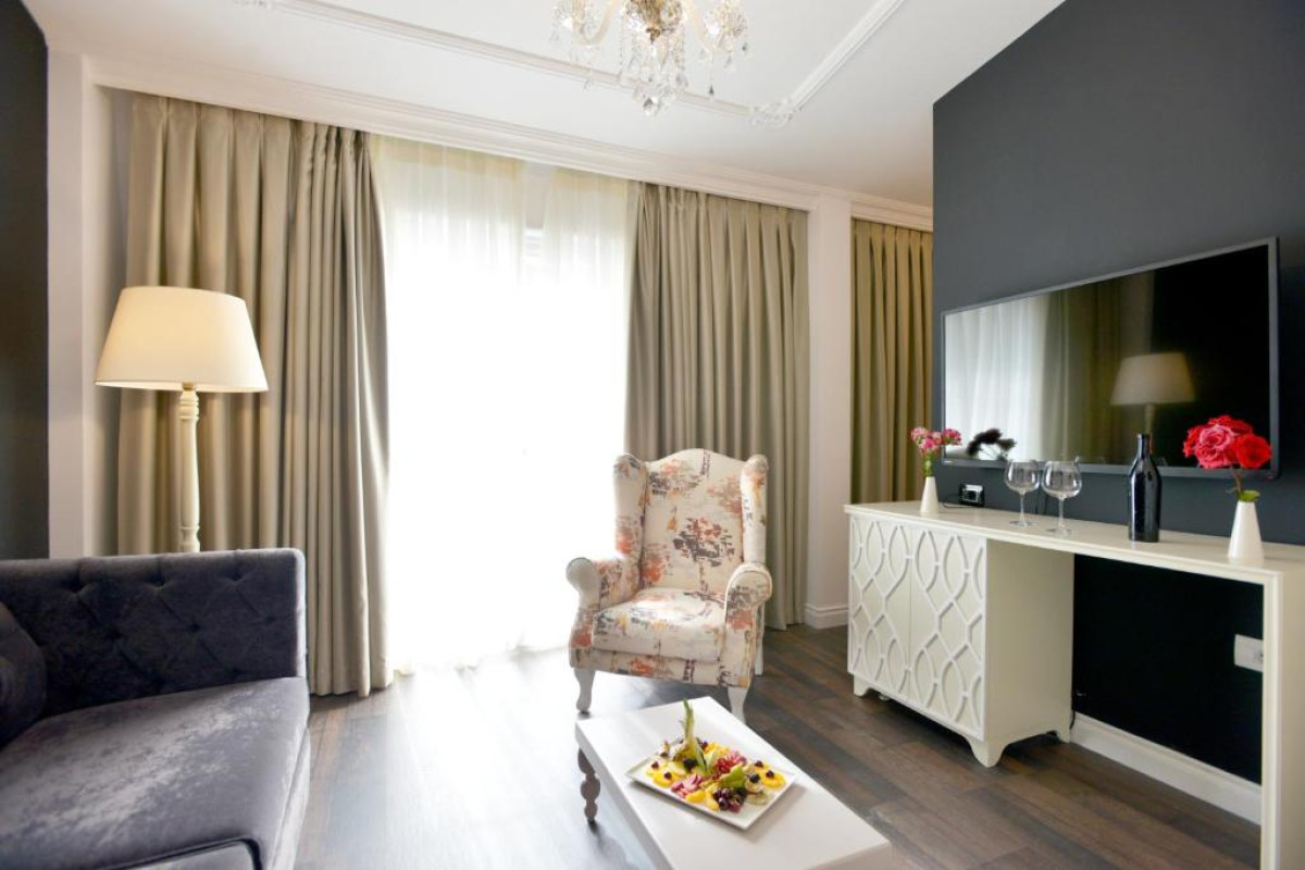 Flower Hotels & Resort
