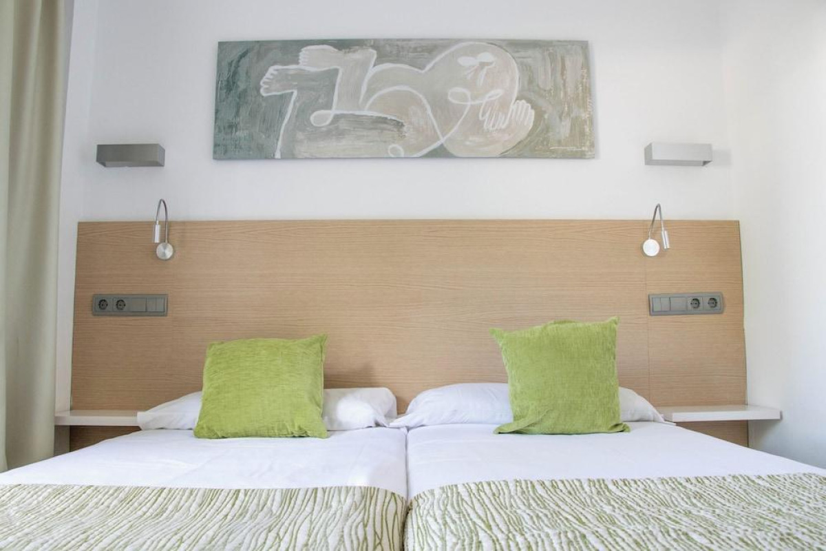 HOUM PLAZA SON RIGO APART-HOTEL