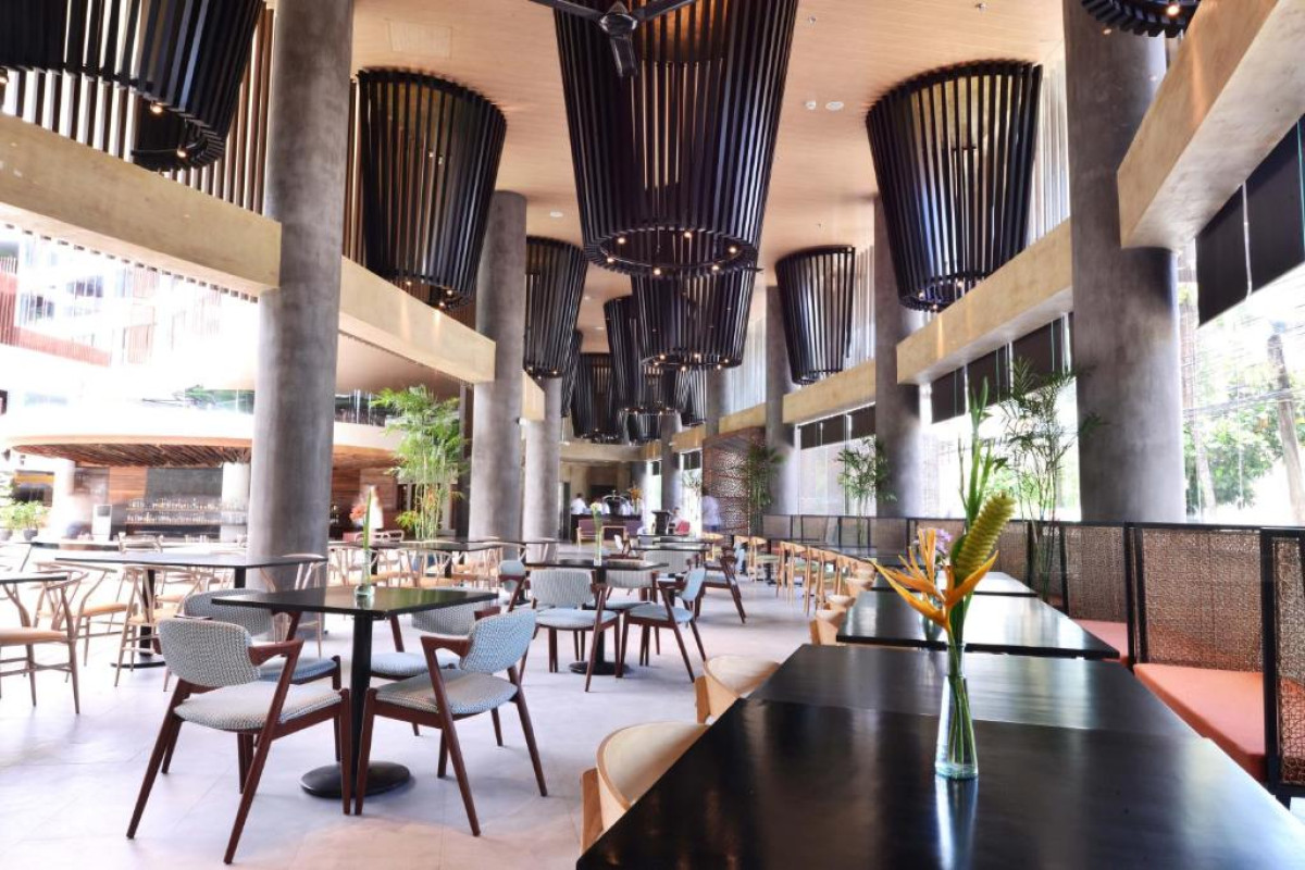 Hue Hotels and Resorts Boracay Managed by HII